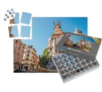 puzzleYOU : Smart Sorted® | Puzzle Photo 1000 pièces « Vue de la Rue avec la Fontaine des Trois Ordres dans la Vieille Ville de Grenoble »