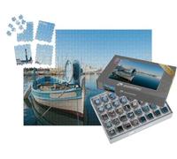 puzzleYOU : Smart Sorted® | Puzzle Photo 1000 pièces « Yachts dans Le Port de Toulon, France, avec Un Petit Bateau au Premier Plan. »