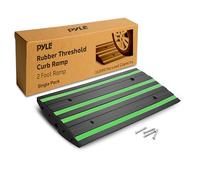 Pyle Rampe de Bordure en Caoutchouc 2 Ft / 60 cm - Rampe Antidérapante Robuste et Étanche, Bandes Réfléchissantes Vertes, Idéale pour Allées, Garages, Trottoirs et Véhicules, Usage Intensif Extérieur