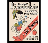 Pyramid International Disney Classics Pinocchio Impression encadrée Édition collector (Cricket's The Name Design) 30 cm x 40 cm - Produit officiel