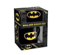 Pyramid International Ensemble tasse et chaussettes Batman (logo Batman) - Design emblématique du logo Batman, idéal pour les fans, comprend des chaussettes confortables, durables et passent au