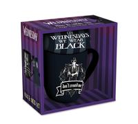 Pyramid International Ensemble tasse et chaussettes pour le mercredi [porter en noir] - Design élégant mercredi, comprend des chaussettes noires confortables, cadeau génial pour les fans, durable et