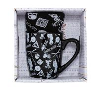 Pyramid International Harry Potter (Dark Arts) Ensemble tasse et chaussettes confortables - Cadeau unique pour les femmes potiers - Tasse en céramique durable et chaussettes confortables