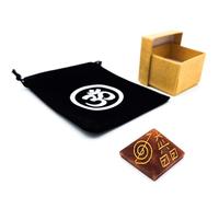 Pyramide chakra sacré pêche aventurine avec gravure Reiki dans boîte à bijoux et pochette OM | Feng Shui Yoga Méditation