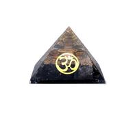 Orgonite Chakra Pyramide Tourmaline noire avec OM -- 7x7x6cm
