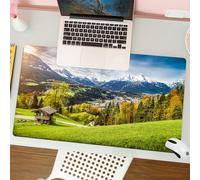 QRFASFZO Tapis de Souris Gaming - 30x80 cm - Tapis de Souris Esports - Ne Glisse jamais - Couverture complète du Bureau - Paysage Alpin, Maisons rustiques en Bois dans des Champs verdoyants avec de l