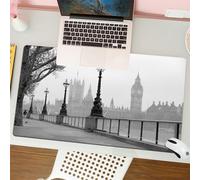 QRFASFZO Tapis de Souris Gaming - 30x80 cm - Tapis de Souris Esports - Ne Glisse jamais - Couverture complète du Bureau - Londres, Big Ben Depuis Le Walking Way sur la Tamise avec des lanternes sous
