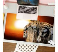 QRFASFZO Tapis de Souris Gaming - 30x80 cm - Tapis de Souris Esports - Ne Glisse jamais - Couverture complète du Bureau - Collection Safari, Léopard Assis sur Tro, Tapis de Bain Doux à Poils Longs