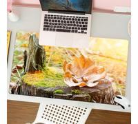 QRFASFZO Tapis de Souris Gaming - 30x80 cm - Tapis de Souris Esports - Ne Glisse jamais - Couverture complète du Bureau - Forêt d'automne, Une souche décorée de Mousse Verte avec des Feuilles fanées