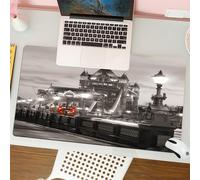 QRFASFZO Tapis de Souris Gaming - 30x80 cm - Tapis de Souris Esports - Ne Glisse jamais - Couverture complète du Bureau - Noir et Blanc, thème londonien Tower Bridge dans The Famous