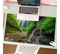 QRFASFZO Tapis de Souris Gaming - 30x80 cm - Tapis de Souris Esports - Ne Glisse jamais - Couverture complète du Bureau - Oasis de Cascade Verte enchanteresse, Une Merveille en Cascade entourée d'un