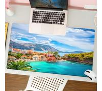 QRFASFZO Tapis de Souris Gaming - 30x80 cm - Tapis de Souris Esports - Ne Glisse jamais - Couverture complète du Bureau - Village côtier coloré niché Entre Montagnes et eaux Turquoise