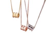 QSYJCCXD NOUVEAU 2025 ROIND Classic Silver Collier Collier 925 STERLING Silver Rose & Gold Color Pattern Colliers Pendants Mariage Décoration Bijoux Luxury avec vos accessoires