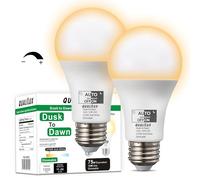 Qualilux Lot de 2 ampoules à intensité variable du crépuscule à l'aube, ampoule à détection automatique de la lumière, 1000 lm, équivalent à 75 W, blanc doux 2700 K, LED 12 W, culot A19 E26, lot de 2