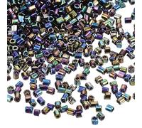 QUARKZMAN 1400Pcs Perles de Bugle Perles de Rocaille en Verre Tube, 1.5x1.5mm Mini Perles d'Espacement en Vrac pour Boucles d'Oreilles, Colliers, Bracelets (Galvanoplastie Noir)