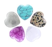 QUARKZMAN 5Pcs Pierre de Cœur Naturelle en Quartz Violet, Pierres de Souci en Forme de Cœur Cadeaux pour Équilibrer l'Anxiété en Vrac, Blanc, Vert, Noir, Pierre de Lune, Violet Clair