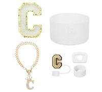 QUARKZMAN 6Pcs Accessoires Pour Tasse Avec Poignée, Incluant Couvercle En Silicone Pour Paille, Protège-Bas, Bouchon Anti-Fuites, Charm Pour Poignée, Autocollant Initial (Lettre C, Blanc)
