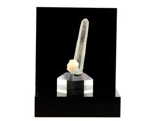 Quartz + Calcite. 105.5 Ct. Chifeng, Inner Mongolia, Chine.