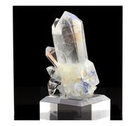 Quartz + Dumortierite. 643.0 Ct. Vaca Morta Quarry, Bahia, Brésil.