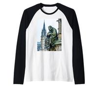 Quasimodo, hauteurs de la cathédrale de Paris, Monstre bossu Manche Raglan