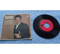 Que Calamidad El Amor / Je Reviendrai Chez Nous À La Noël / Toi, L'italie Et Moi / On Croit Toujours Un Peu Au Père Noël [Vinyle 45 Tours 7" EP]