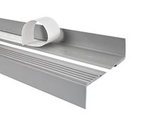 Quest Nez de marche autocollant 48 x 42 mm, en plastique PVC, profilé antidérapant pour nez de marche, PMW - gris, 130 cm