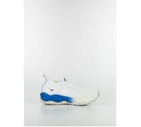 Questa scarpa ecologica offre un comfort senza precedenti che rende la corsa una gioia. È, dotata ,delle caratteristich 43