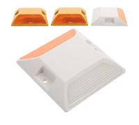 QUMIIRITY Lot de 4 Plots Réfléchissants en Plastique pour Signalisation Routière, Résistance aux Intempéries, Guidage Clair du Trafic sur Allées et Rues Urbaines