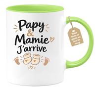 quotedazur Café-Croissant - Mug Papy & Mamie J'arrive - Vert/Céramique | Annoncer une future arrivée avec ce mug adorable.