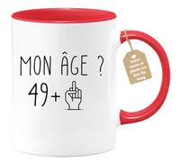 quotedazur Café-Croissant - Mug Personnalisable Texte Photo Humour Anniversaire 50 Ans Mon Âge Doigt Honneur - Cadeau Noël Original Cinquantenaire Tasse 1976 Homme Femme - Rouge/Céramique