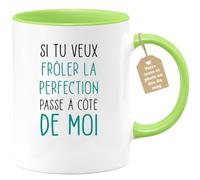 quotedazur Café-Croissant - Mug Personnalisable Texte Photo Humour Si Tu Veux Frôler La Perfection Passe A Côté De Moi - Cadeau Noël Original Tasse Humoristique Chef Homme Femme - Vert/Céramique