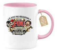 quotedazur Café-Croissant - Mug Personnalisé Collègue Travail - Il N'est Pas Obligatoire D'être Fou Pour Travailler Ici Mais Ça Aide Beaucoup ! - Cadeau Pot De Départ, Stagiaire, Manager, Secret Sant