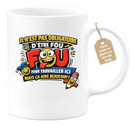 quotedazur Café-Croissant - Mug Personnalisé Collègue Travail - Il N'est Pas Obligatoire D'être Fou Pour Travailler Ici Mais Ça Aide Beaucoup ! - Cadeau Pot De Départ, Stagiaire, Manager, Secret Sant