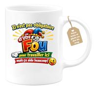 quotedazur Café-Croissant - Mug Personnalisé Collègue Travail - Il N'est Pas Obligatoire D'être Fou Pour Travailler Ici Mais Ça Aide Beaucoup ! - Cadeau Pot De Départ, Stagiaire, Manager, Secret Sant