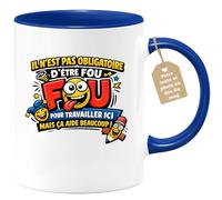 quotedazur Café-Croissant - Mug Personnalisé Collègue Travail - Il N'est Pas Obligatoire D'être Fou Pour Travailler Ici Mais Ça Aide Beaucoup ! - Cadeau Pot De Départ, Stagiaire, Manager, Secret Sant