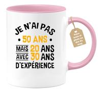 quotedazur Café-Croissant - Mug Personnalisé Humour Anniversaire Cinquante Ans - Je N'Ai Pas 50 Ans Mais De L'Expérience - Cadeau Noël Original Cinquentenaire Tasse 1976 Homme Femme - Rose/Céramique