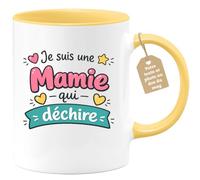 quotedazur Café-Croissant - Mug Personnalisé Mamie - Je Suis Une Mamie Qui Déchire - Cadeau Fête Des Grands Mères Noël Original - Jaune/céramique