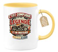 quotedazur Café-Croissant - Mug Personnalisé Moto - Tasse C'est Compliqué D'être Une Légende Et Un Motard À La Fois Mais Ça Va Je Gère - Cadeau Motard Homme - Jaune/céramique