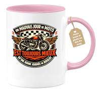 quotedazur Café-Croissant - Mug Personnalisé Moto - Tasse Un Mauvais Jour De Moto Est Toujours Mieux Qu'une Bonne Journée De Boulot - Cadeau Motard Homme - Rose/céramique