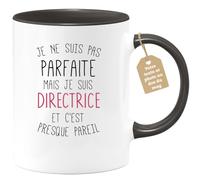 quotedazur Café-Croissant - Mug Personnalisé Tasse Cadeau Femme Original Humour Noël Je Ne Suis Pas Parfaite Mais Je Suis Directrice - Noir/Céramique
