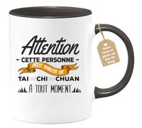quotedazur Café-Croissant - Mug Personnalisé Tasse Cadeau Noël Cette Personne Peut Parler De Tai- Chi- Chuan À Tout Moment - Noir/Céramique