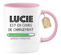 quotedazur Café-Croissant - Mug Personnalisé Tasse Cadeau Noël Lucie Est En Cours De Chargement Veuillez Patienter - Rose/Céramique
