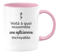 quotedazur Café-Croissant - Mug Personnalisé Tasse Cadeau Noël Voilà À Quoi Ressemble Une Opticiennne Incroyable - Rose/Céramique