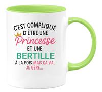 quotedazur Café-Croissant - Mug Personnalisé Tasse C'Est Compliqué D'Être Une Bertille Et Princesse Cadeau Prénom Noël Anniversaire - Vert/Céramique