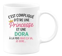 quotedazur Café-Croissant - Mug Personnalisé Tasse C'Est Compliqué D'Être Une Dora Et Princesse Cadeau Prénom Noël Anniversaire - Blanc/Céramique