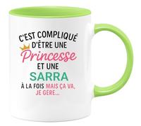 quotedazur Café-Croissant - Mug Personnalisé Tasse C'Est Compliqué D'Être Une Sarra Et Princesse Cadeau Prénom Noël Anniversaire - Vert/Céramique