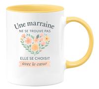 quotedazur Café-Croissant - Mug Personnalisé Une Marraine Ne Se Trouve Pas, Elle Choisit Avec Le Cœur, Cadeau Tasse Pour Noël Un Lien Et Sincère - Jaune/Céramique