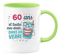 quotedazur - Mug 60 ans et toutes mes dents... dans un verre - Tasse Cadeau 60 ans - Vert/Céramique