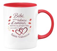 quotedazur - Mug Bébé, notre histoire d'amour mérite sa propre fête pas juste la Saint-Valentin - Tasse Cadeau Amour, Saint-Valentin, Couple Homme - Rouge/Céramique