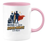 quotedazur - Mug Boss le jour, super-héros la nuit - Tasse Cadeau Boss Homme - Rose/Céramique